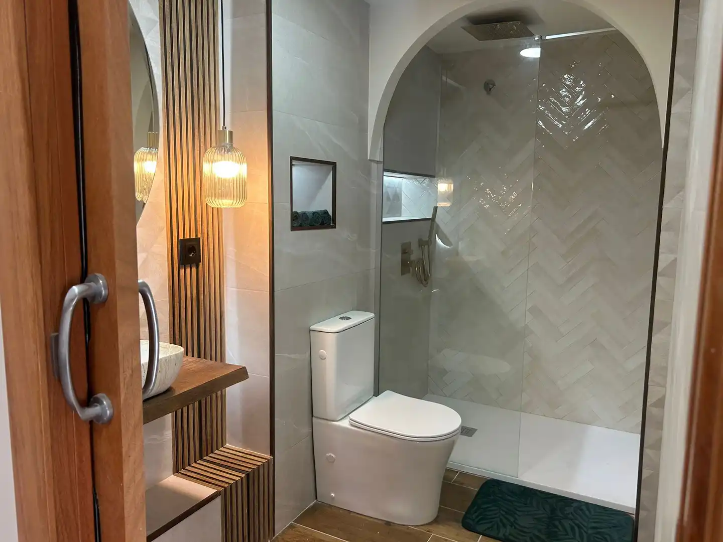 Badezimmer von Erdgeschoss zum Verkauf in Sant Boi de Llobregat