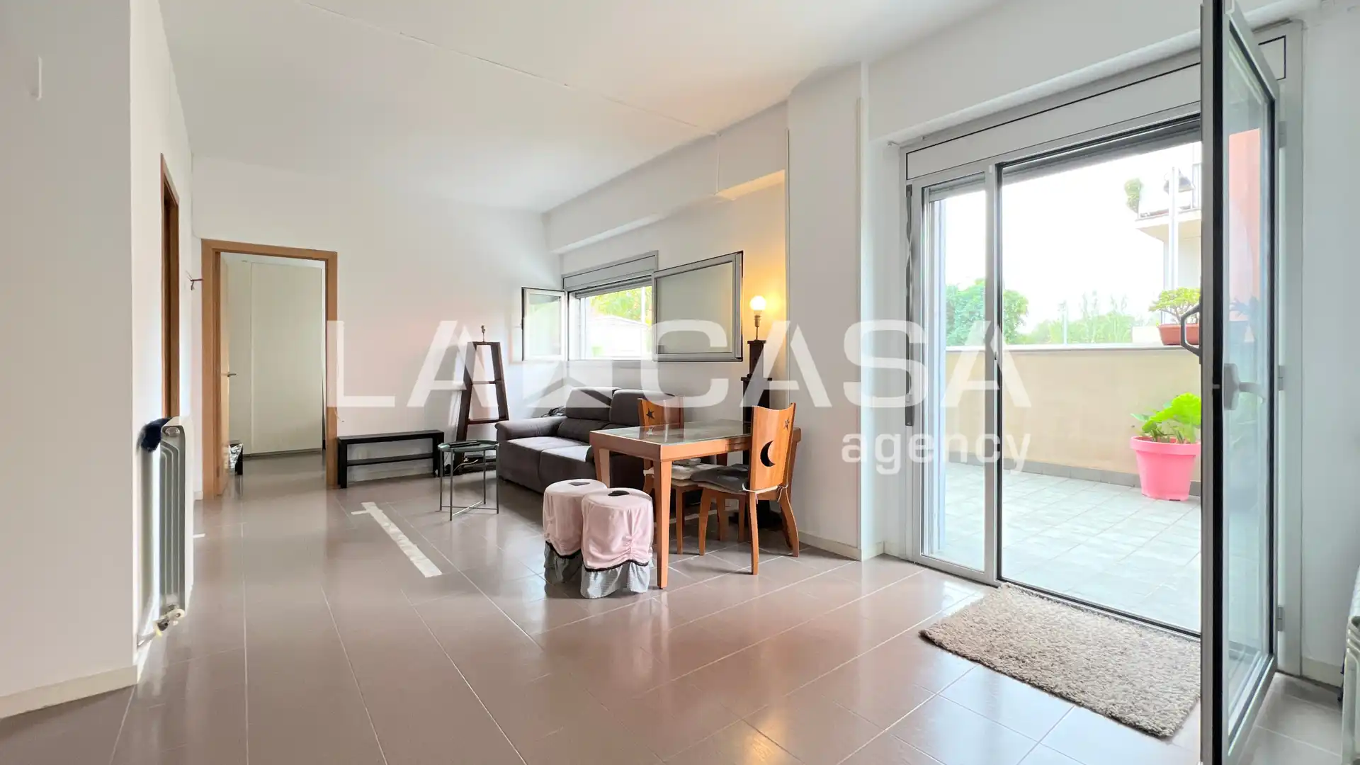 Sala de estar de Planta baja en venta en Sant Adrià de Besòs con Terraza