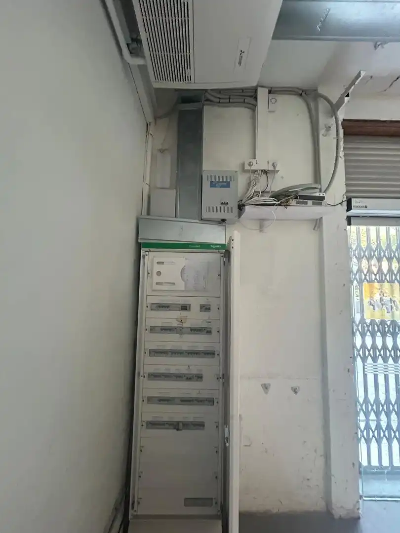 Local en venda en Barcelona amb Aire condicionat