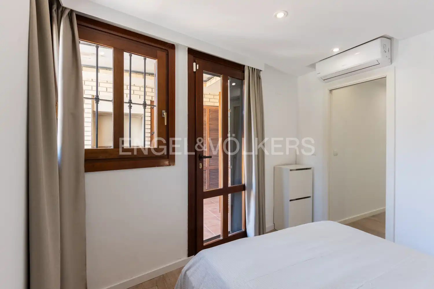 Dormitori de Casa o xalet de lloguer en Valencia amb Aire condicionat, Calefacció i Jardí privat