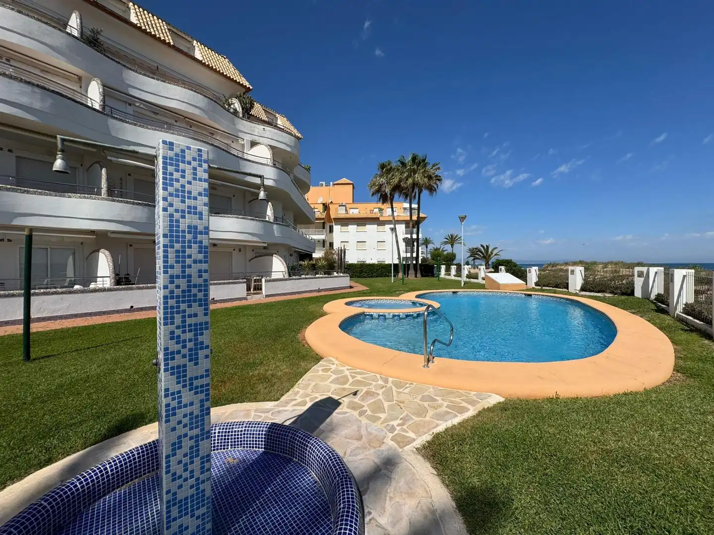 Piscina de Apartamento en venta en Dénia con Aire acondicionado, Calefacción y Jardín privado