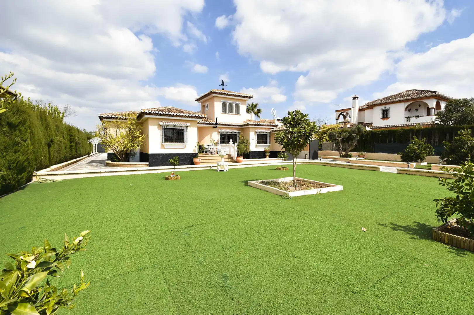 Jardín de Casa o chalet en venta en Atarfe con Aire acondicionado, Jardín privado y Piscina