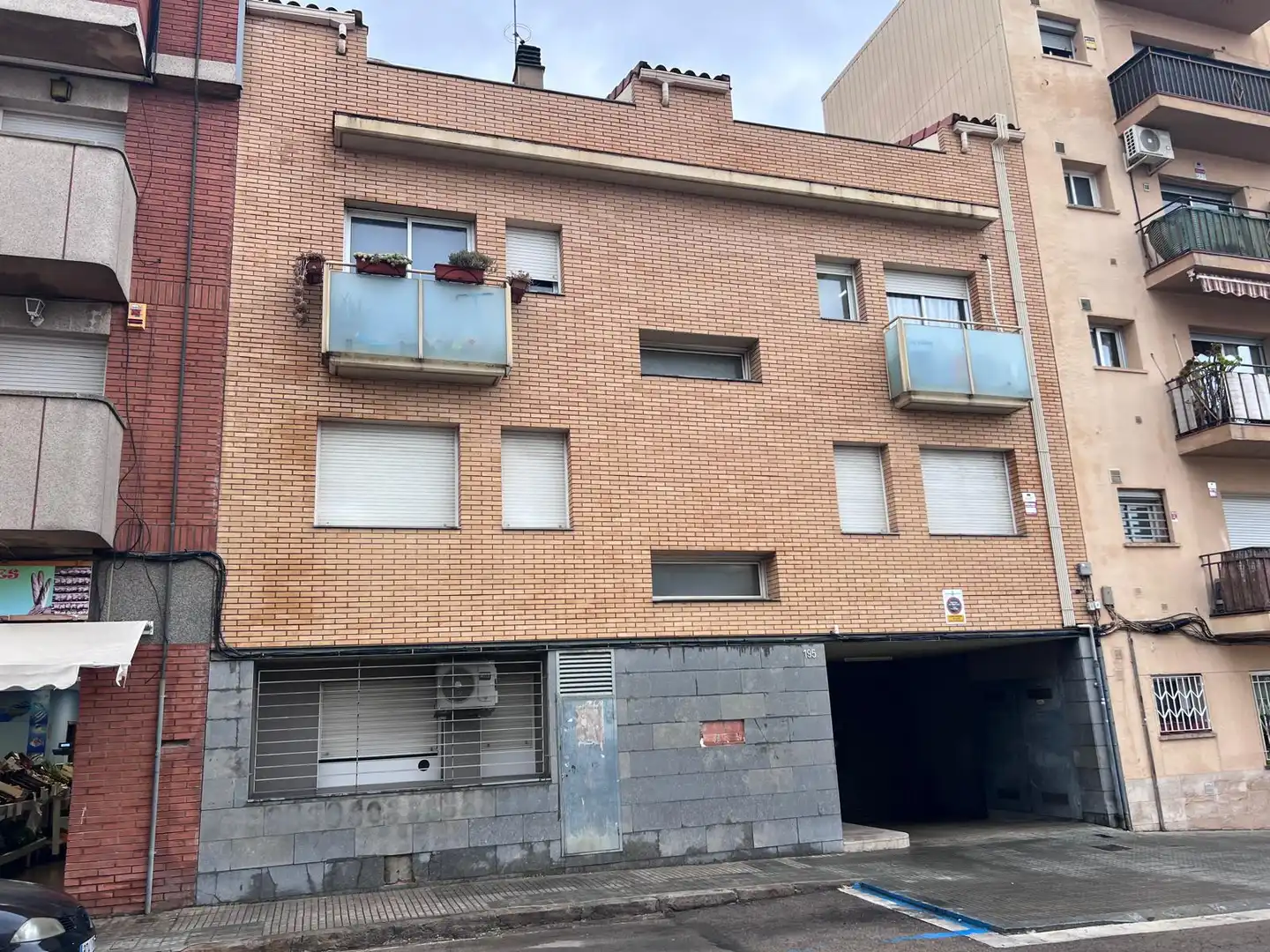 Pis amb ascensor en venda a Carrer de Maria Auxiliadora 195