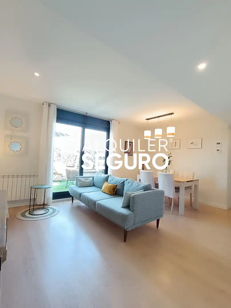 Attic for rent in Valdemoro, Madrid