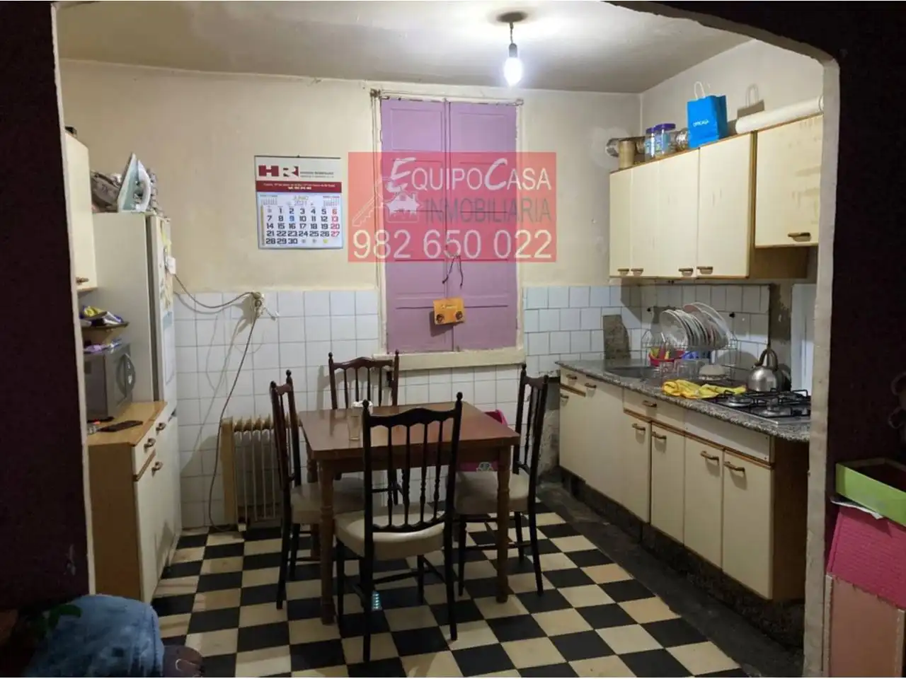 Cocina de Casa adosada en venta en Lugo con Calefacción, Jardín privado y Terraza