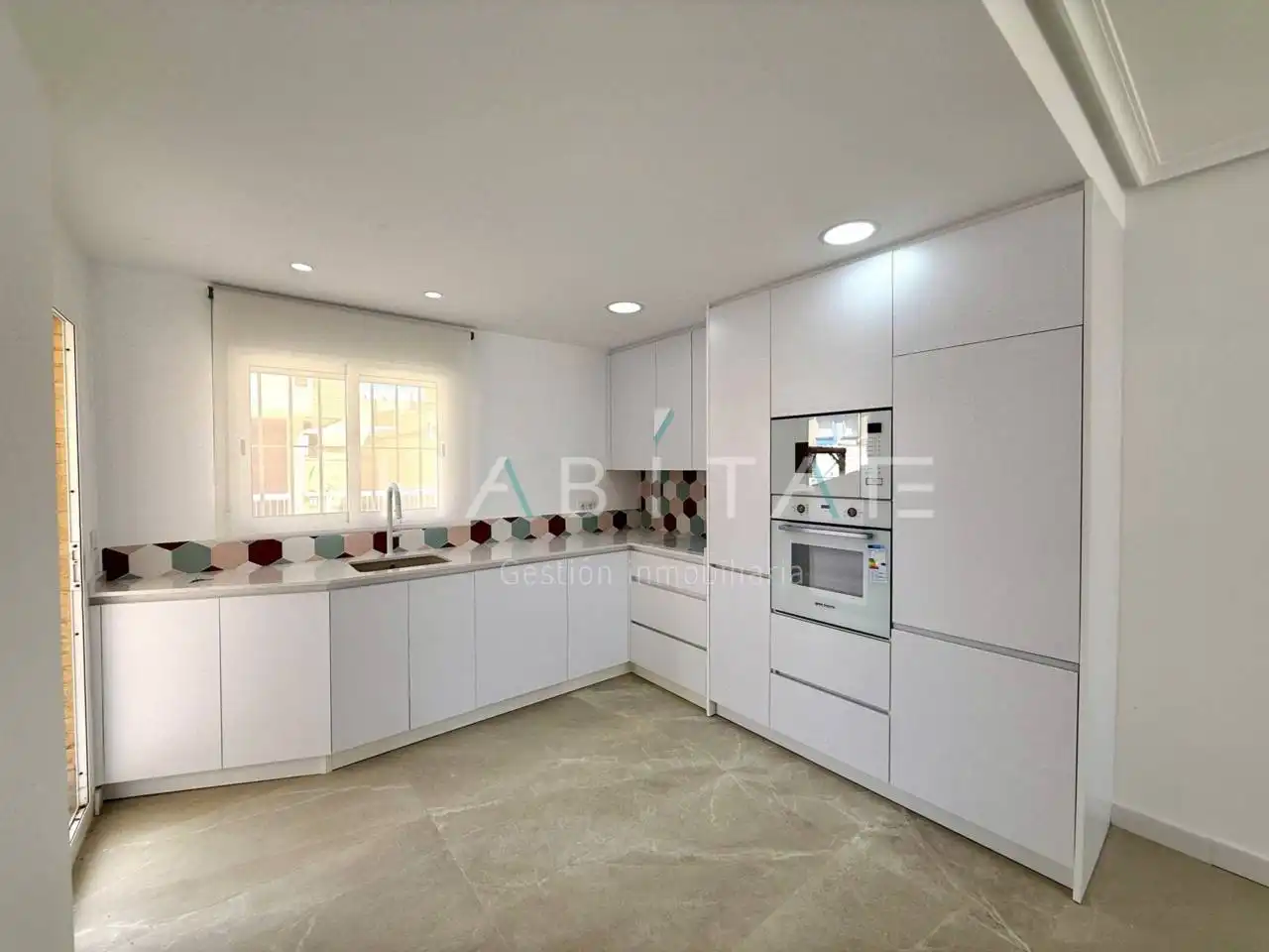 Cocina de Casa o chalet en venta en San Pedro del Pinatar con Terraza
