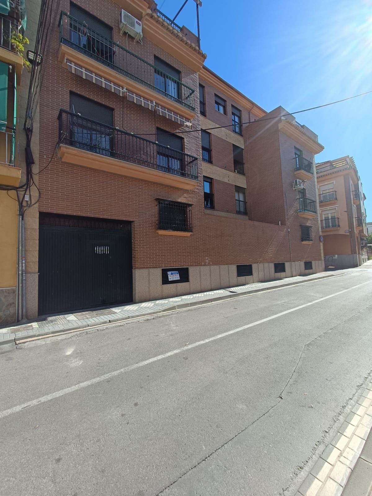 Garage for sale in Maracena