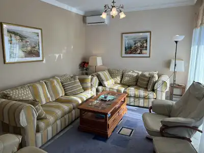 Sala d'estar de Casa adosada en venda en Mijas amb Aire condicionat, Calefacció i Terrassa