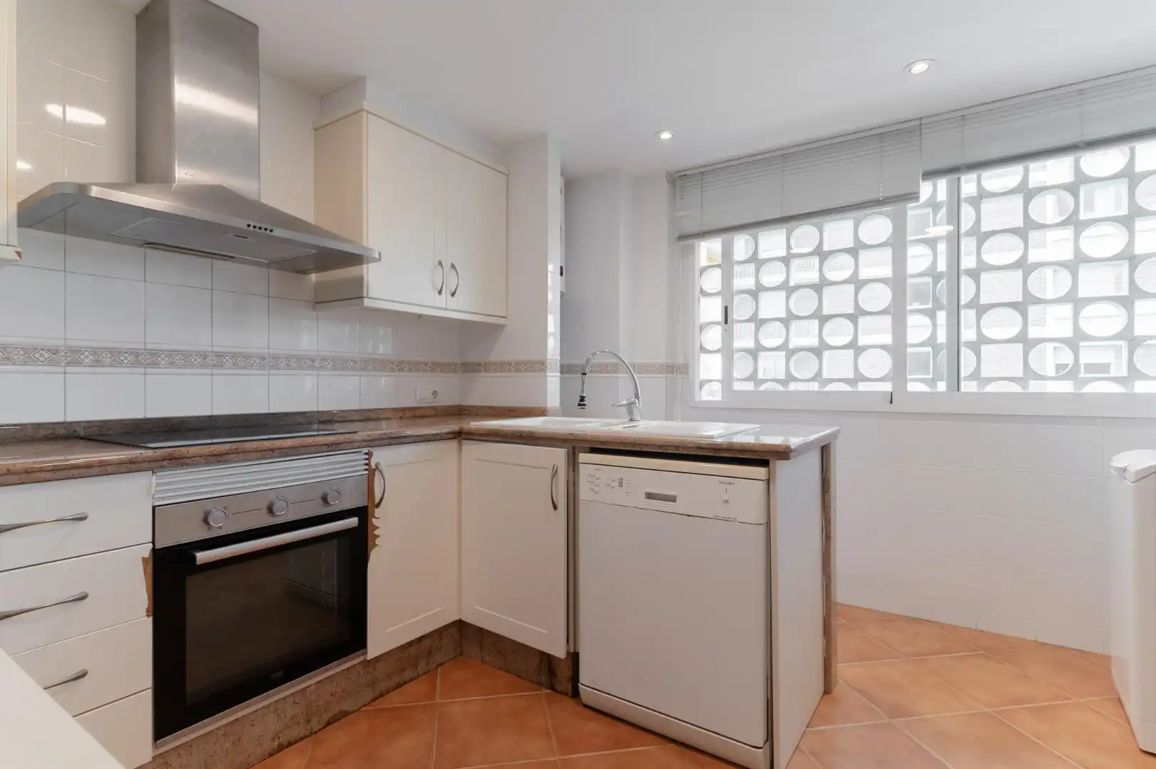 Apartamento con ascensor en venta en Passeig Marítimo Bernat Artola 30, imagen 25