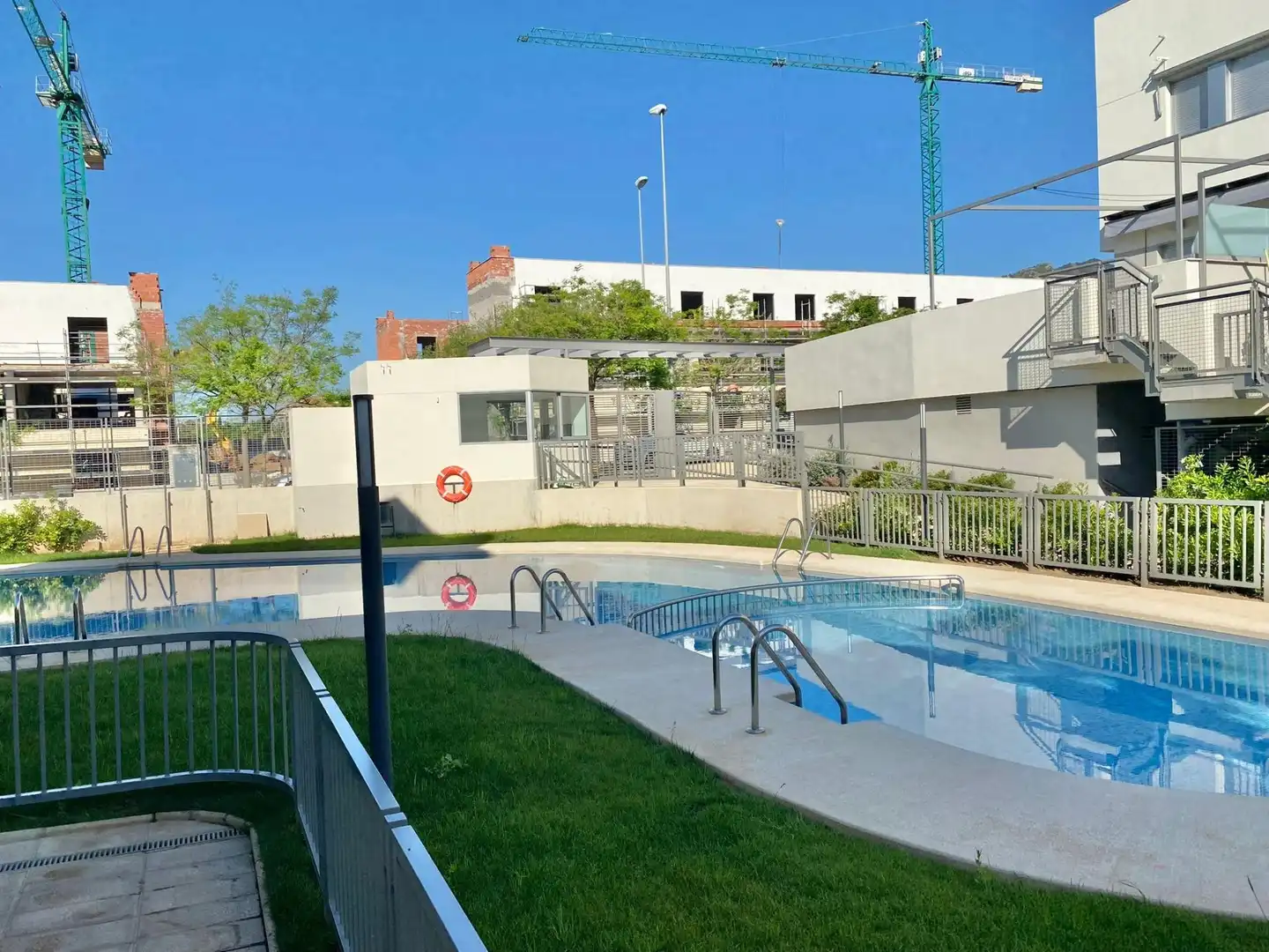 Casa a schiera con piscina in affitto a Pueblo