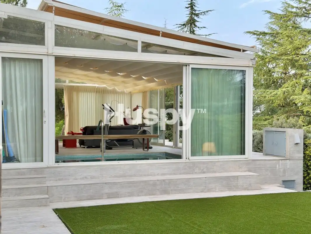 Terrace of Houses for sale in Puerto de Galapagar - Las Cuestas