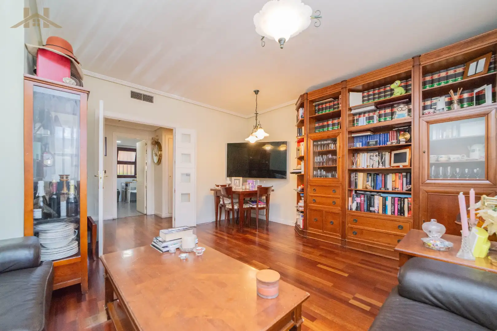Living room of Flat for sale in Madrid  with Air Conditioner, Heating and Terrace