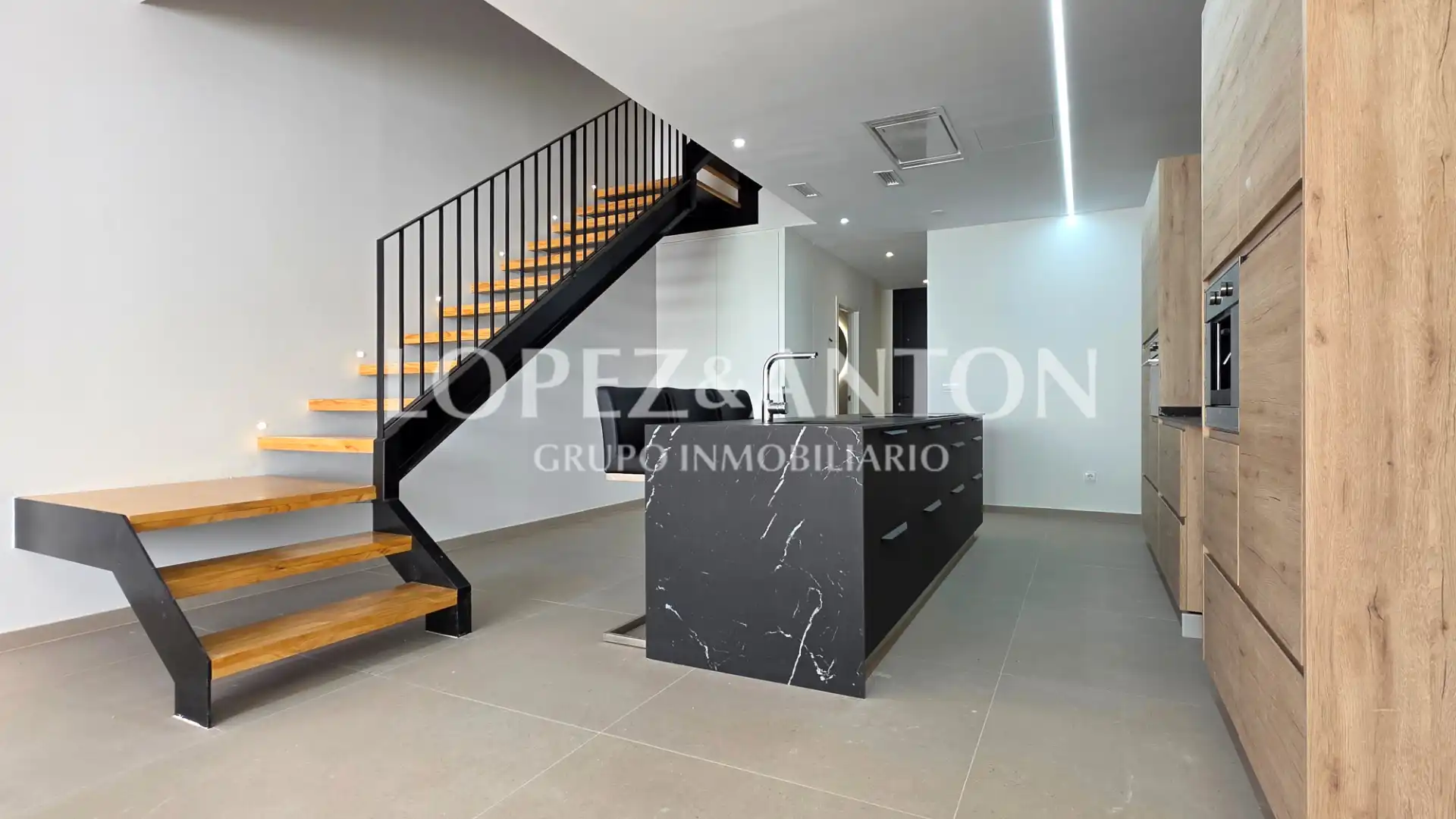 Casa adosada en venta en Benaguasil con Aire acondicionado, Calefacción y Terraza