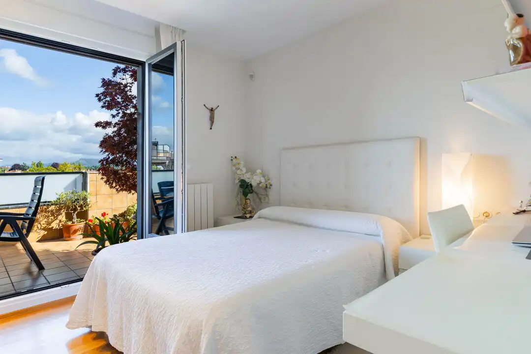 Dormitori de Àtic de lloguer en Donostia - San Sebastián  amb Aire condicionat, Calefacció i Terrassa