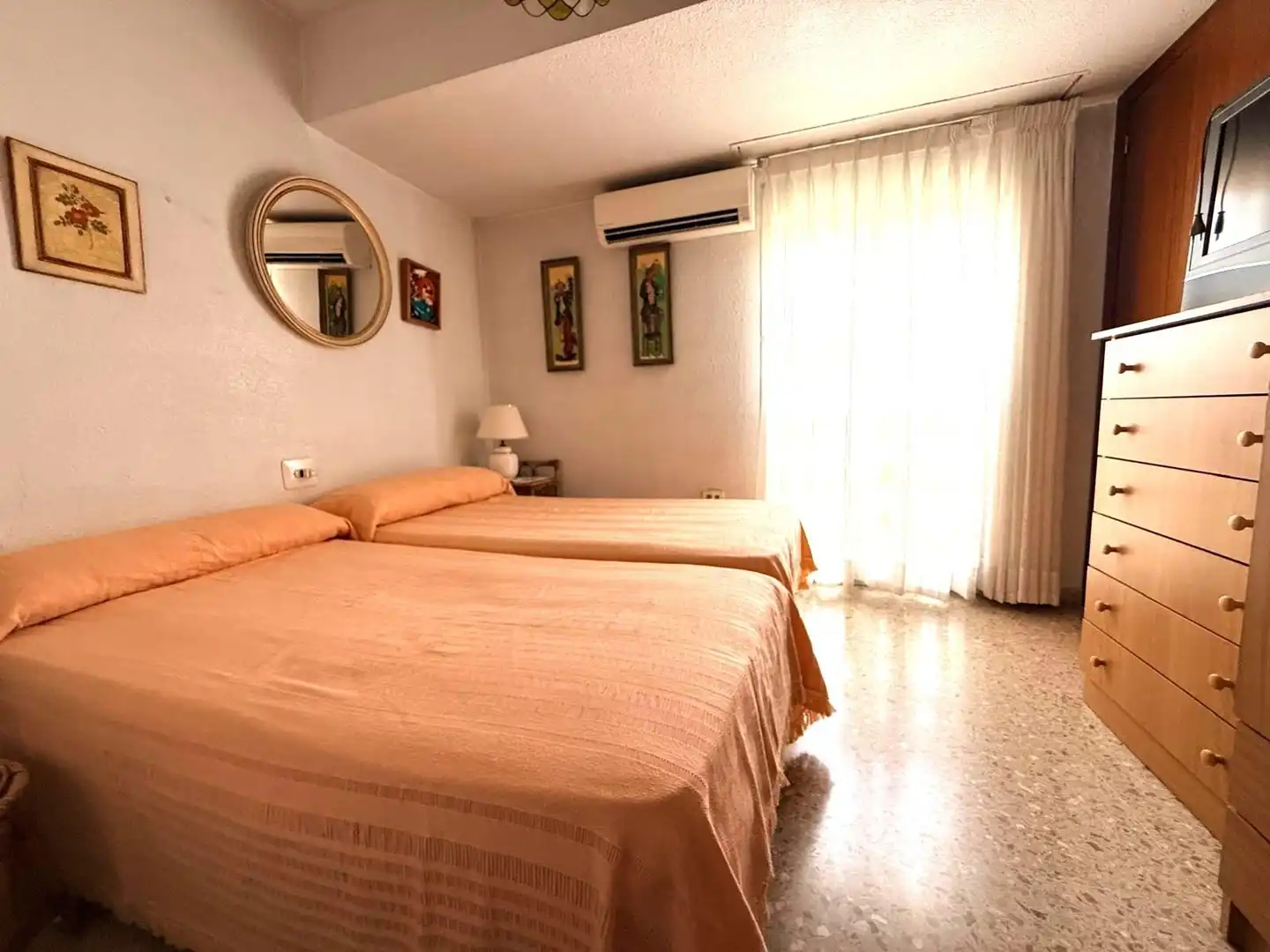 Habitación de Piso en venta en Valencia con Aire acondicionado, Calefacción y Amueblado