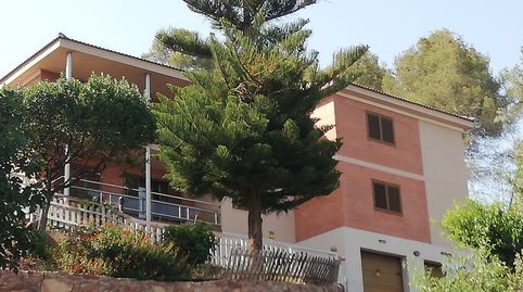 Solvia Inmobiliaria  Chalet independiente Cervelló