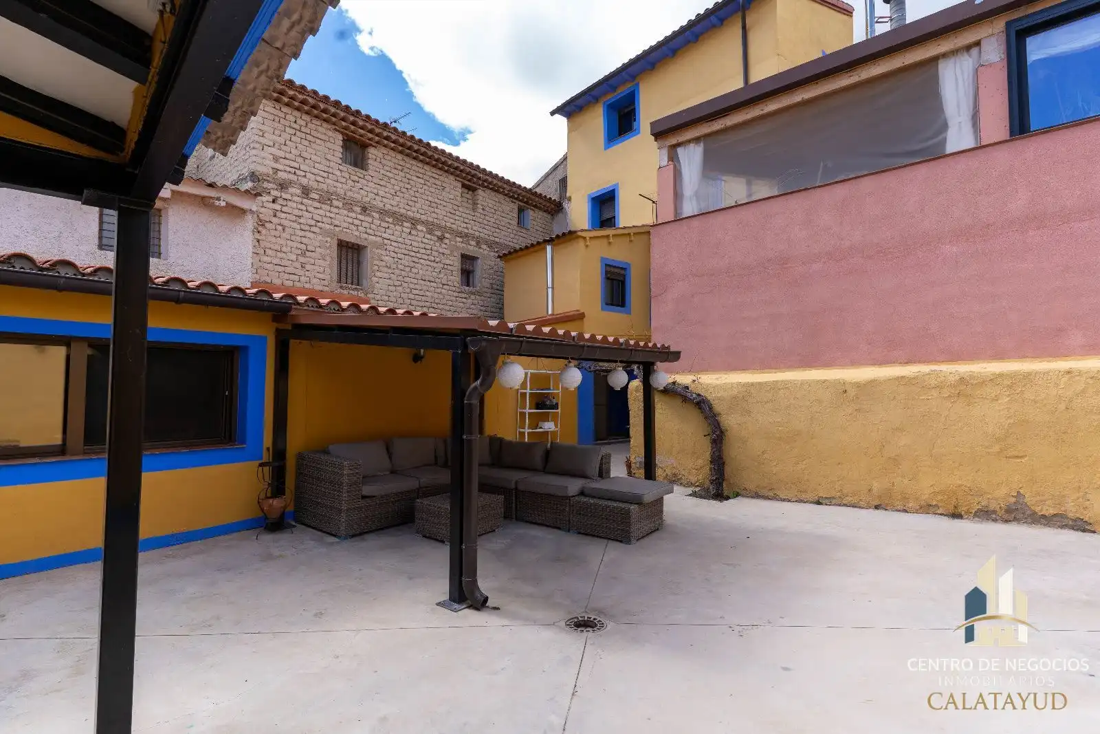 Vista exterior de Casa o xalet en venda en Villalba de Perejil amb Calefacció, Parquet i Terrassa