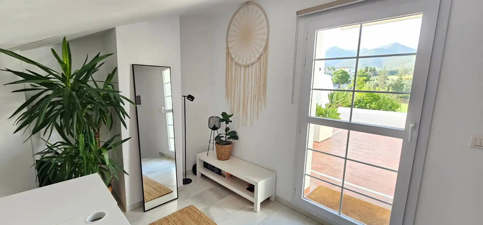 Casa adosada de alquiler en Alhaurín de la Torre con Aire acondicionado, Jardín privado y Terraza