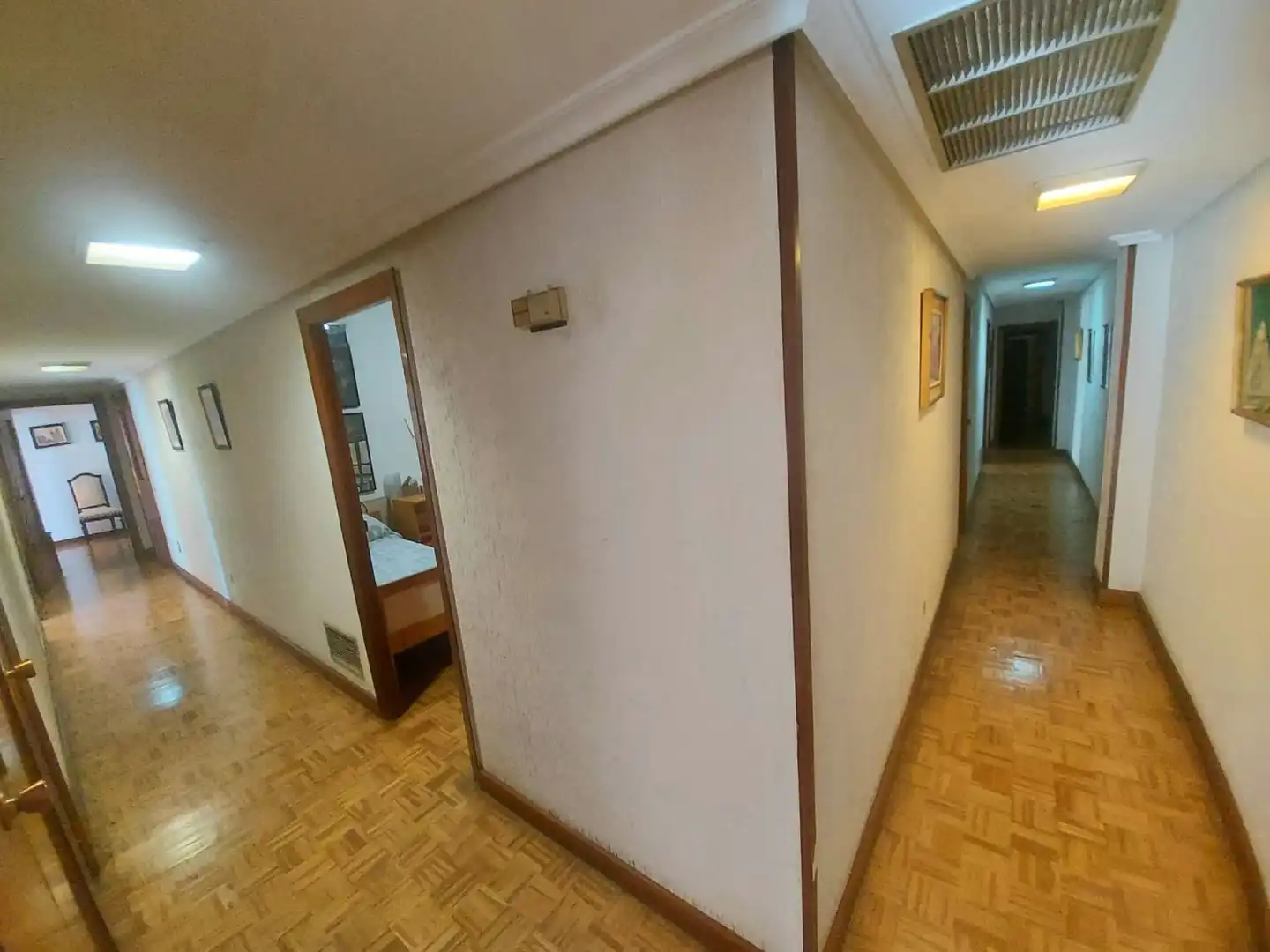 Flat for sale in Jaén  with Air Conditioner, Heating and Parquet flooring