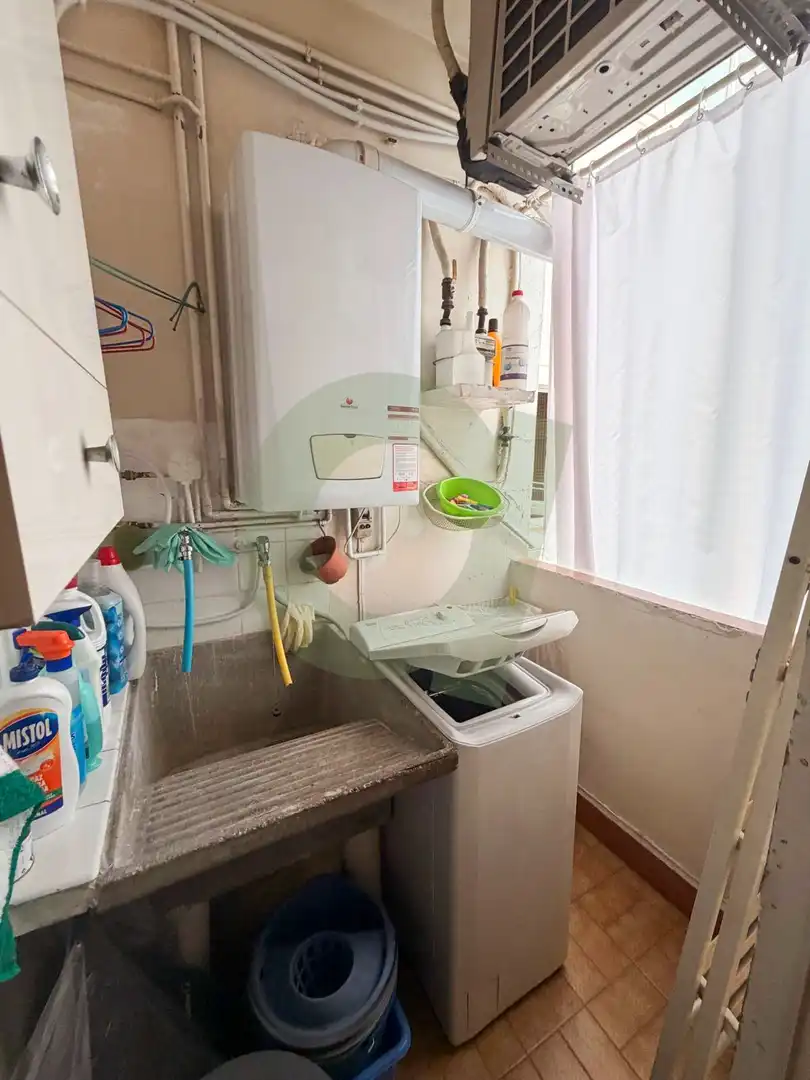 Cuina de Àtic en venda en Barcelona amb Calefacció
