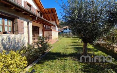 Vista exterior de Casa o xalet en venda en Arrasate / Mondragón amb Terrassa i Balcó