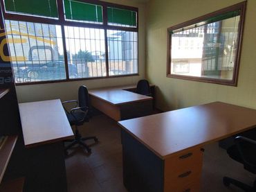 Büro zur Miete in de Santa Marta de Arriba