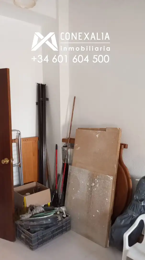 Vista exterior de Casa o xalet en venda en Olvera amb Terrassa i Balcó
