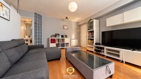 Foto 3 de Piso en venta en Calle Avelino Fernández de la Poza, Entrevías, Madrid Capital