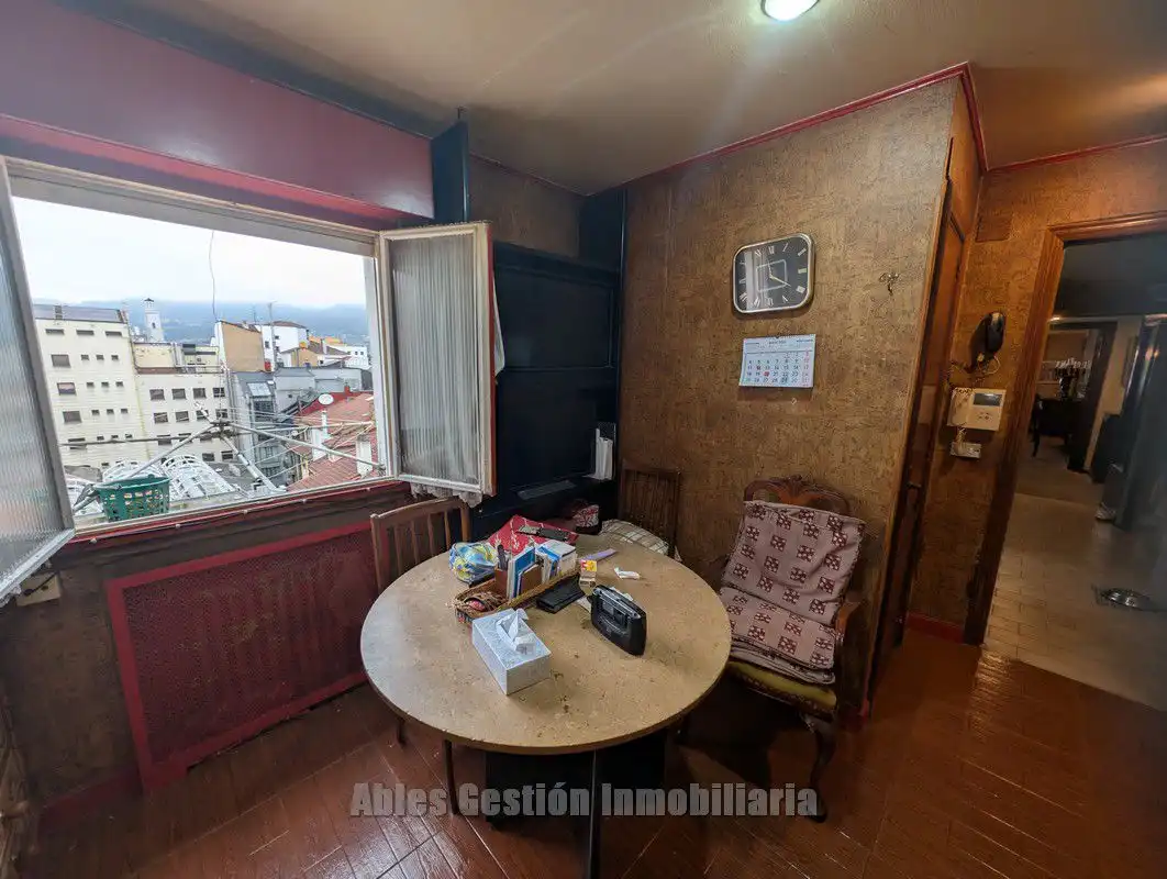 Schlafzimmer von Dachboden zum Verkauf in Oviedo  mit Terrasse