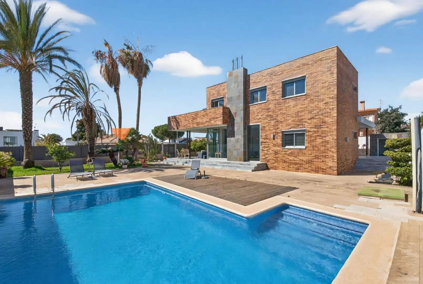 Piscina de Casa o chalet en venta en Orihuela con Aire acondicionado, Calefacción y Jardín privado