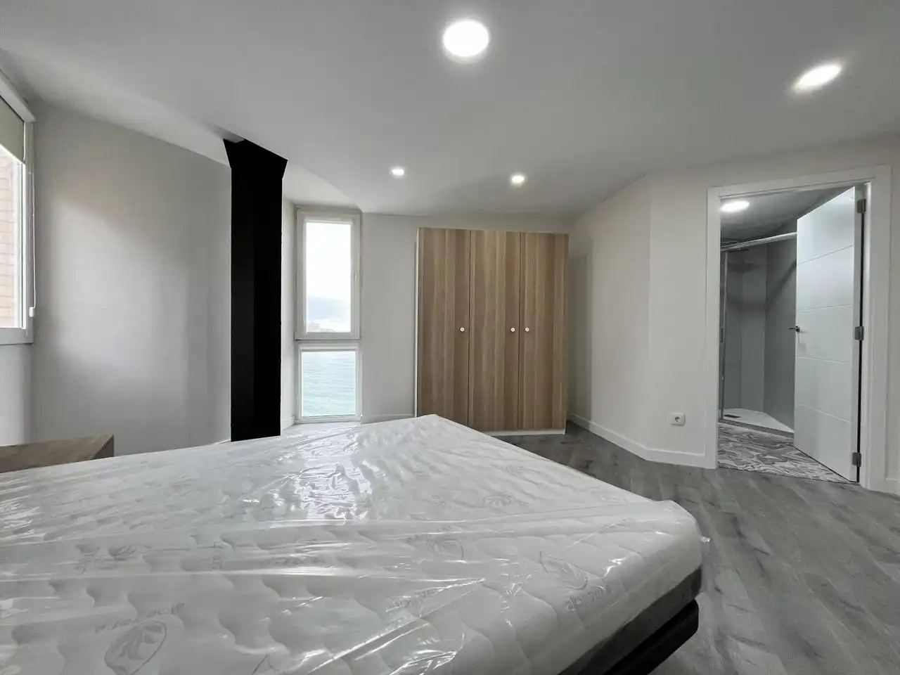 Habitación de Apartamento en venta en Alicante / Alacant con Aire acondicionado, Terraza y Amueblado
