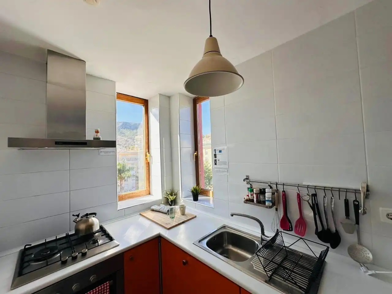 Küche von Wohnungen zum Verkauf in Calpe / Calp mit Klimaanlage, Heizung und Privatgarten