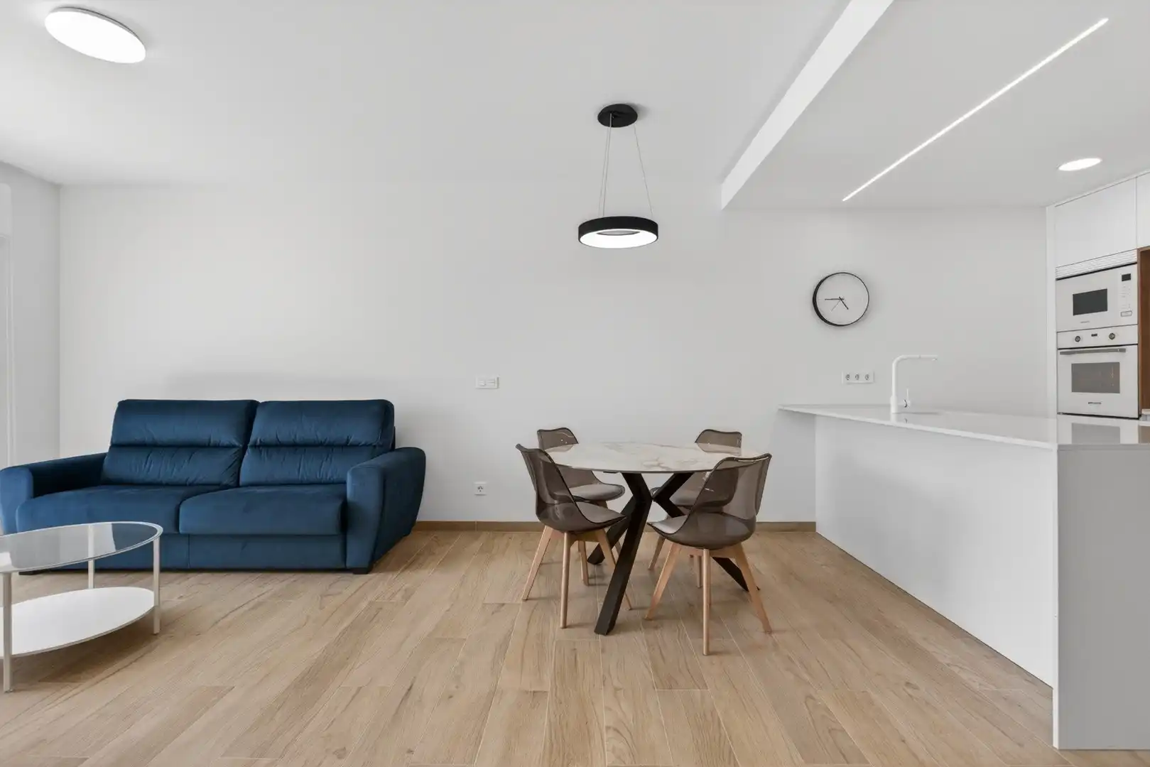 Sala d'estar de Apartament en venda en Guardamar del Segura amb Moblat