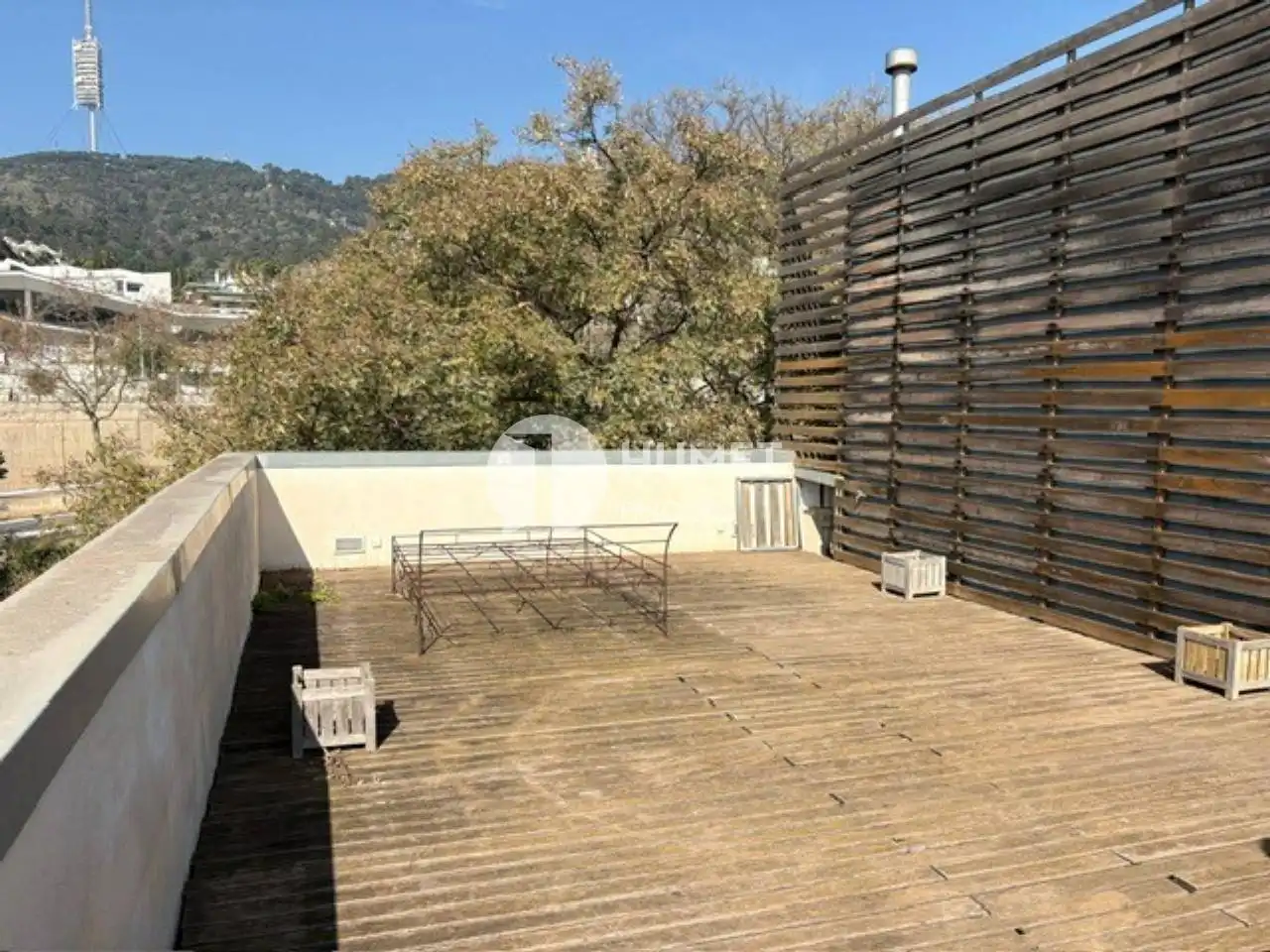 Terrassa de Casa o xalet en venda en Barcelona amb Aire condicionat, Calefacció i Jardí privat