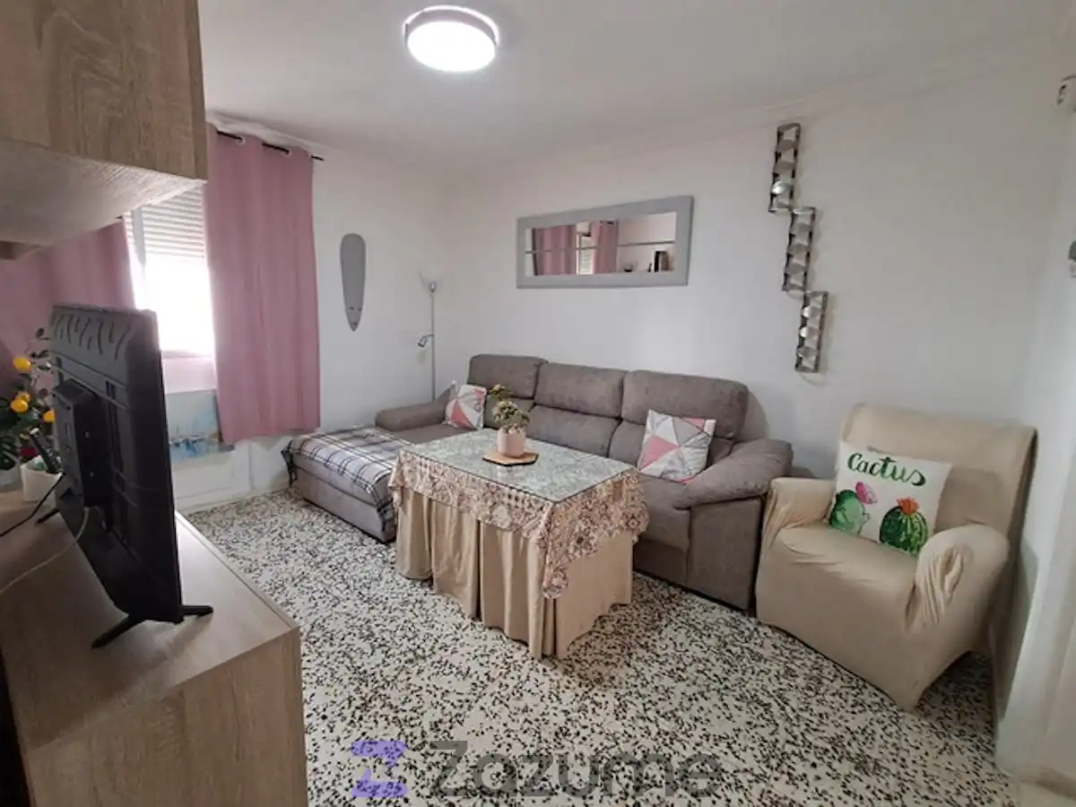 Flat to rent in C. Catavino