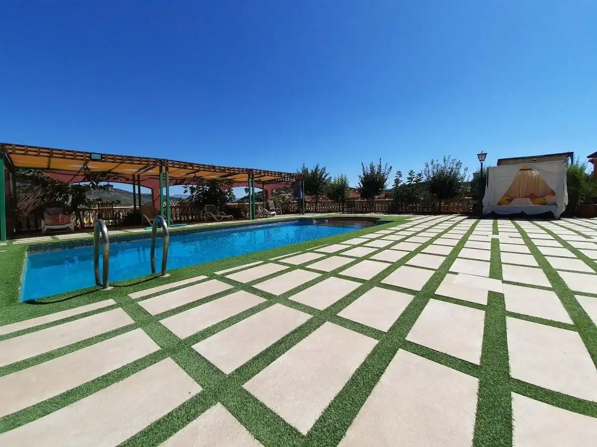 Piscina de Edifici en venda en Moclín