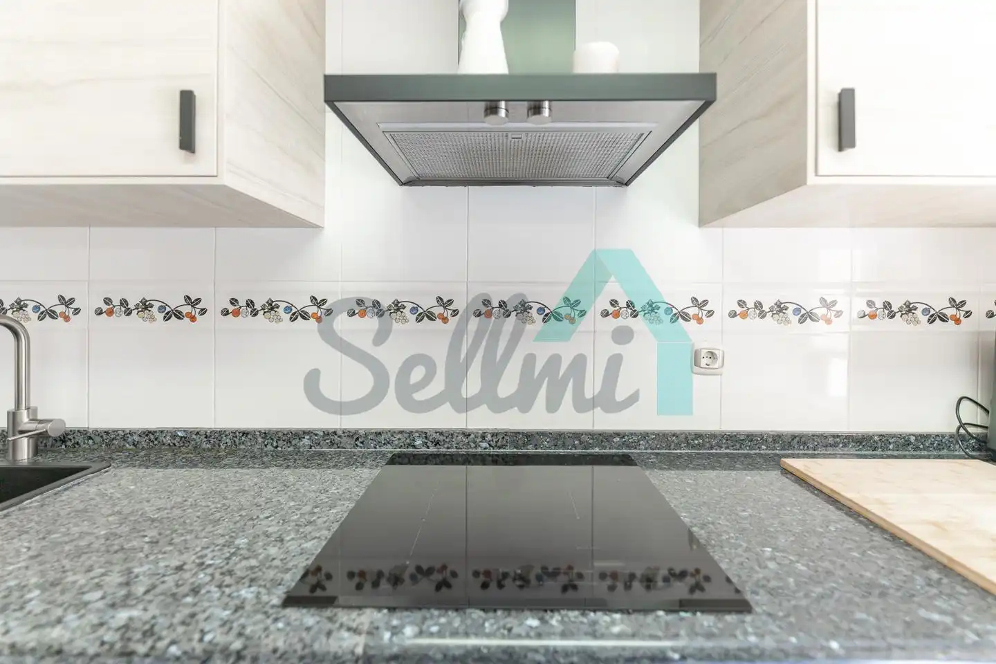 Cocina de Piso en venta en Oviedo  con Calefacción, Parquet y Trastero