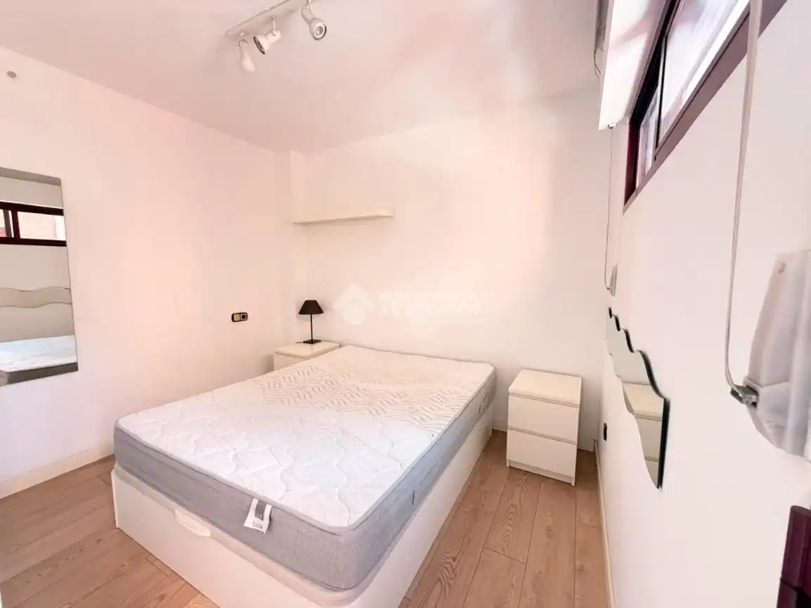 Habitación de Piso en venta en Madrid con Aire acondicionado y Amueblado