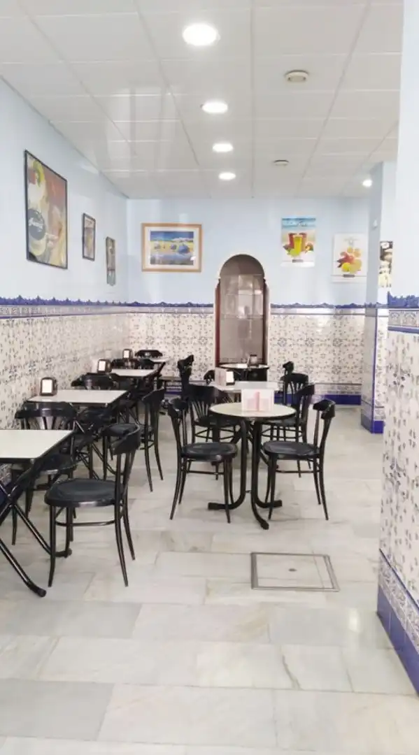 Local en venta en Sevilla con Aire acondicionado