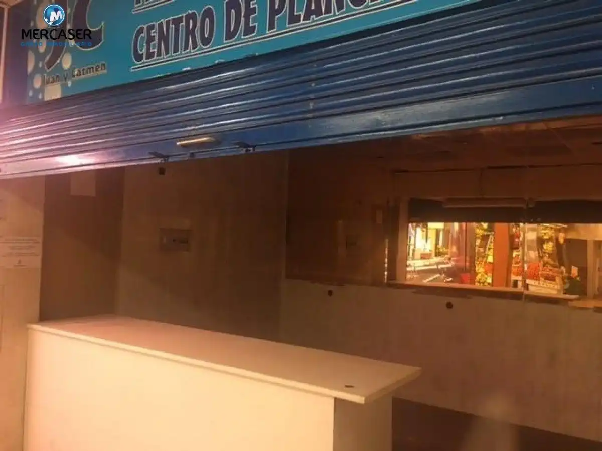 Local comercial en venda a Calle CIFUENTES, imagen 2