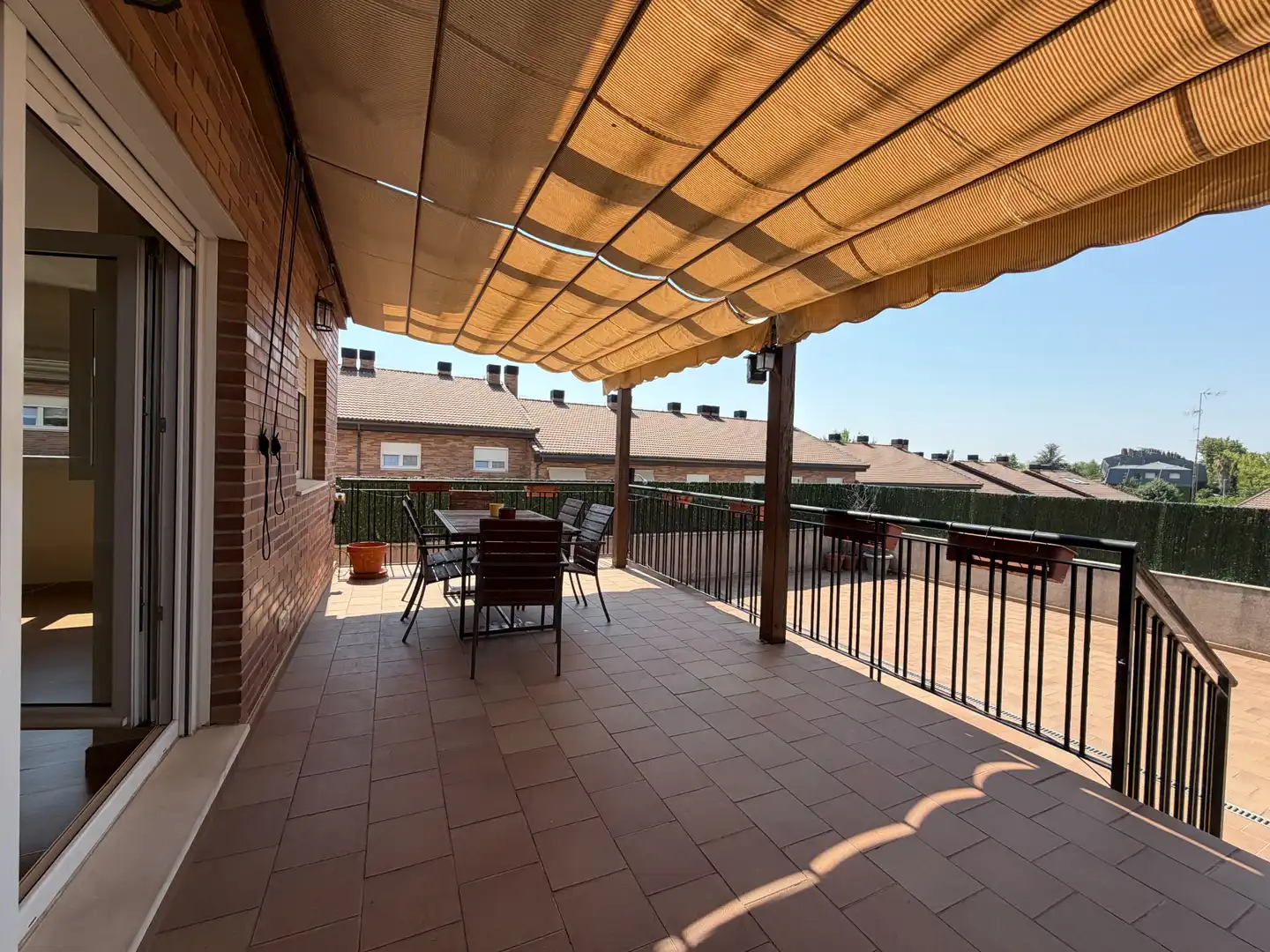 Terraza de Casa o chalet en venta en Colmenar Viejo con Calefacción, Jardín privado y Terraza