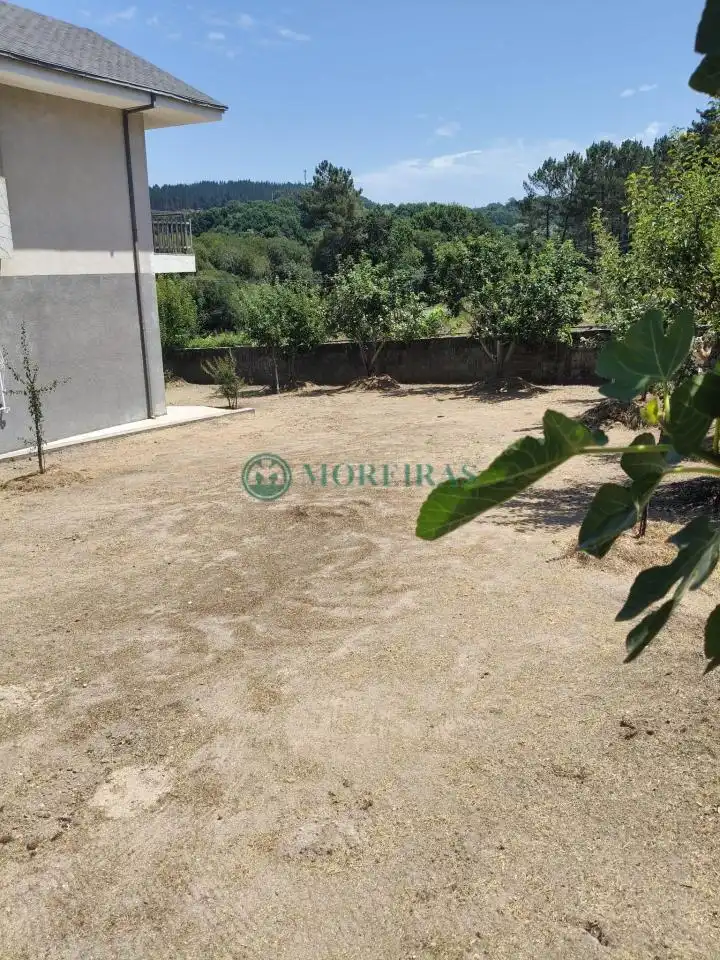 Casa o xalet en venda en Maside amb Jardí privat