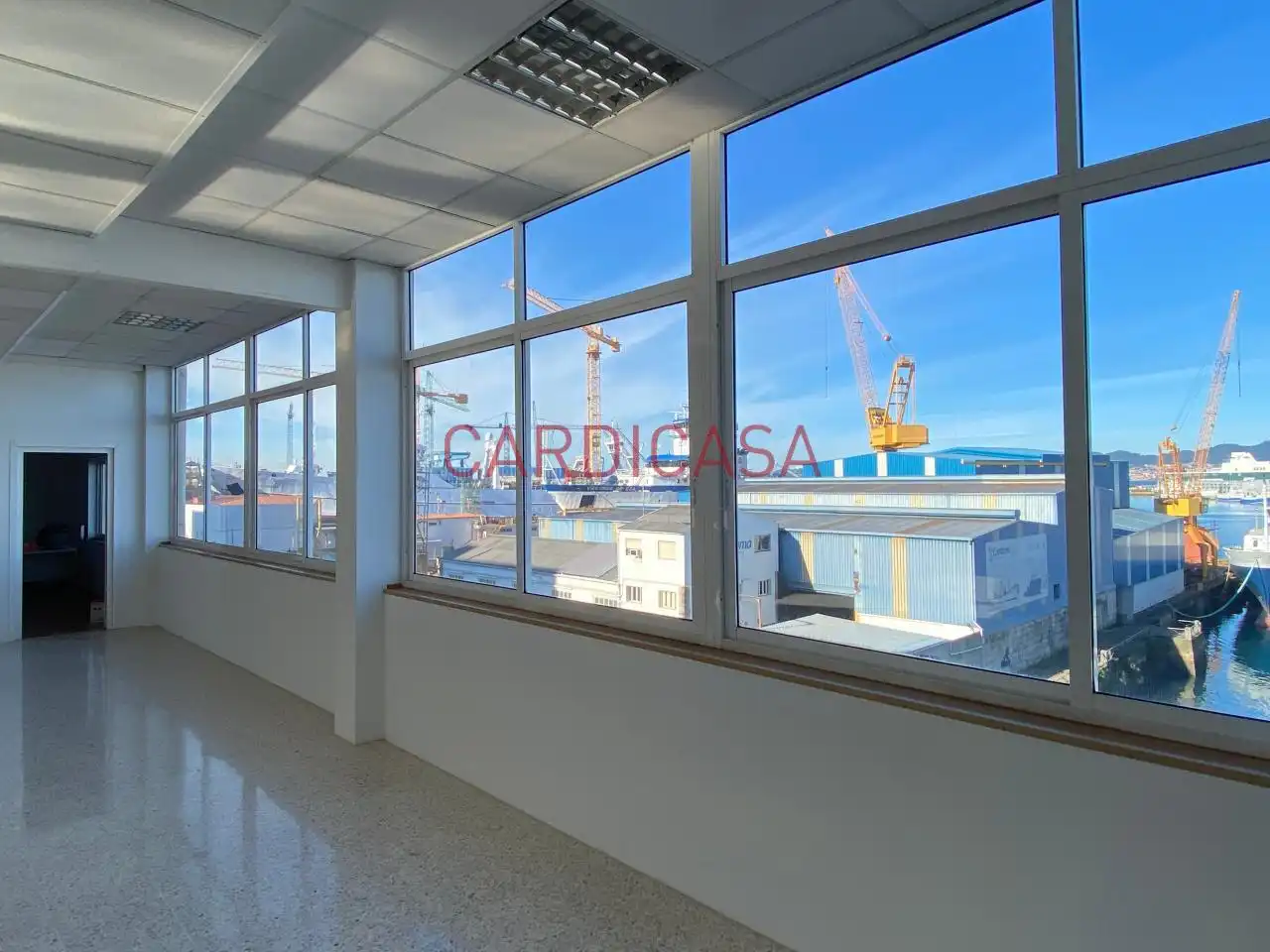 Nave industrial de alquiler en Vigo 