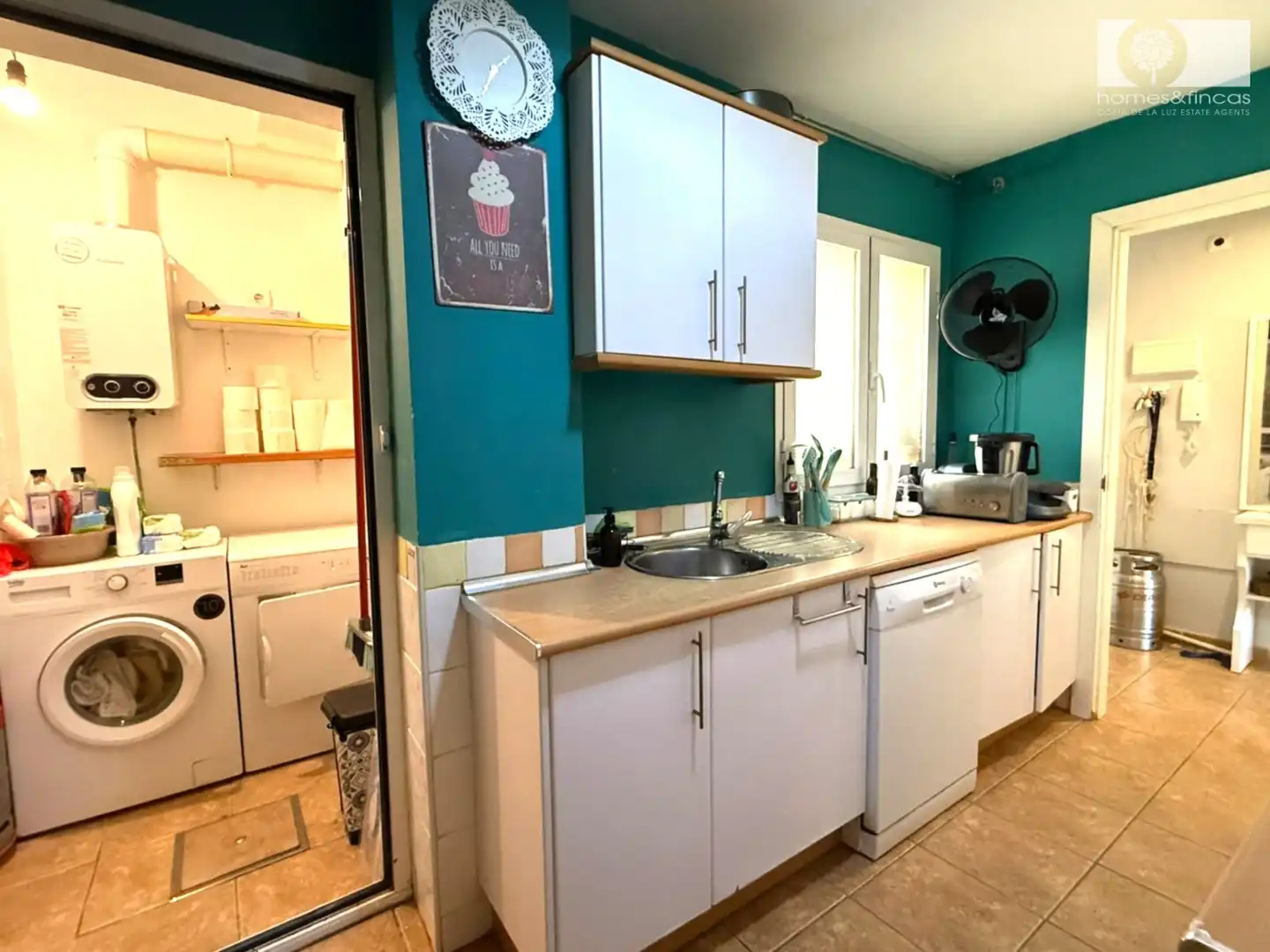 Kitchen of Flat for sale in Ayamonte  with Air Conditioner, Furnished and Community pool
