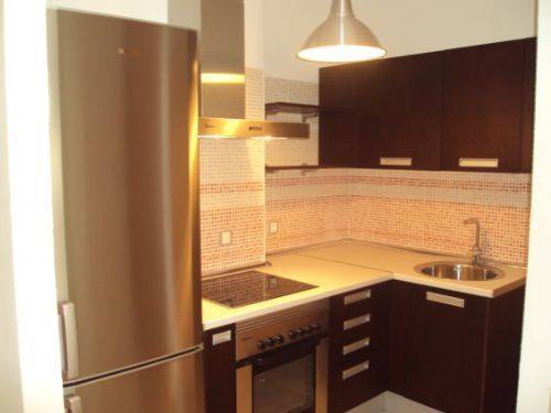 Cocina de Estudio de alquiler en Málaga Capital con Aire acondicionado, Amueblado y Lavadora