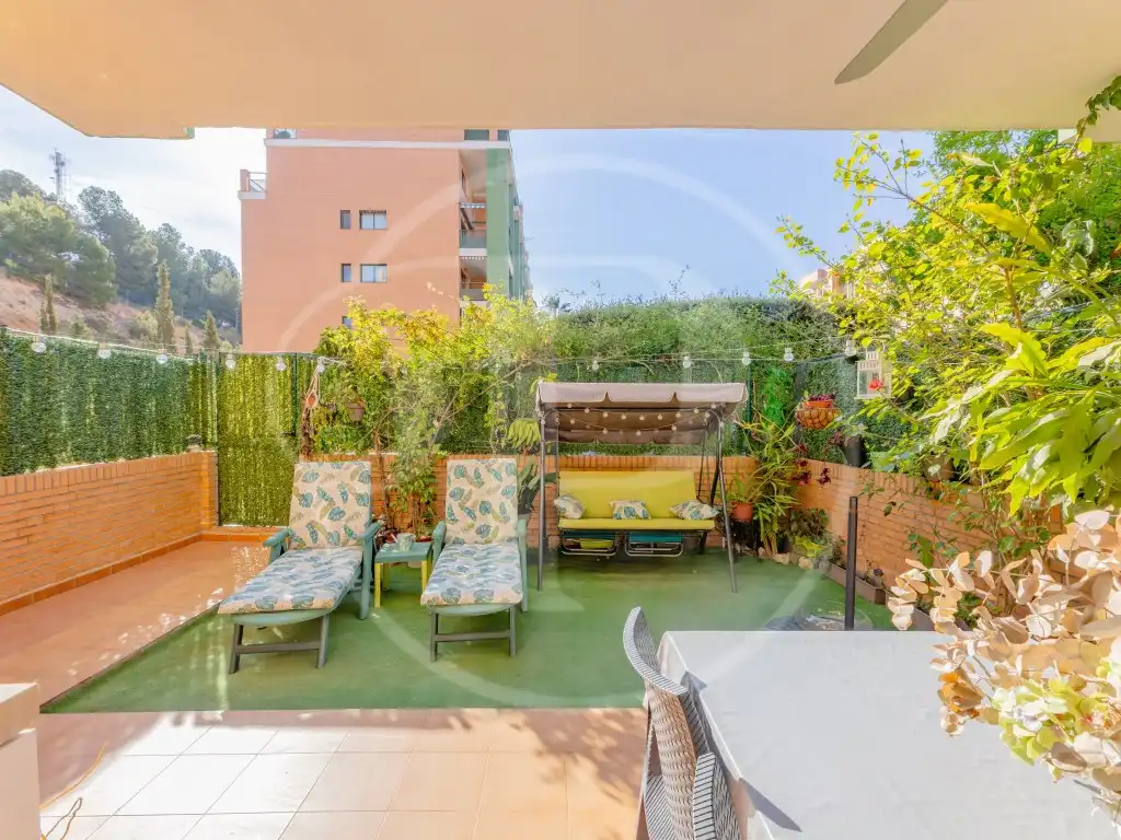 Terrace of Flat for sale in Paterna  with Air Conditioner, Private garden and Terrace