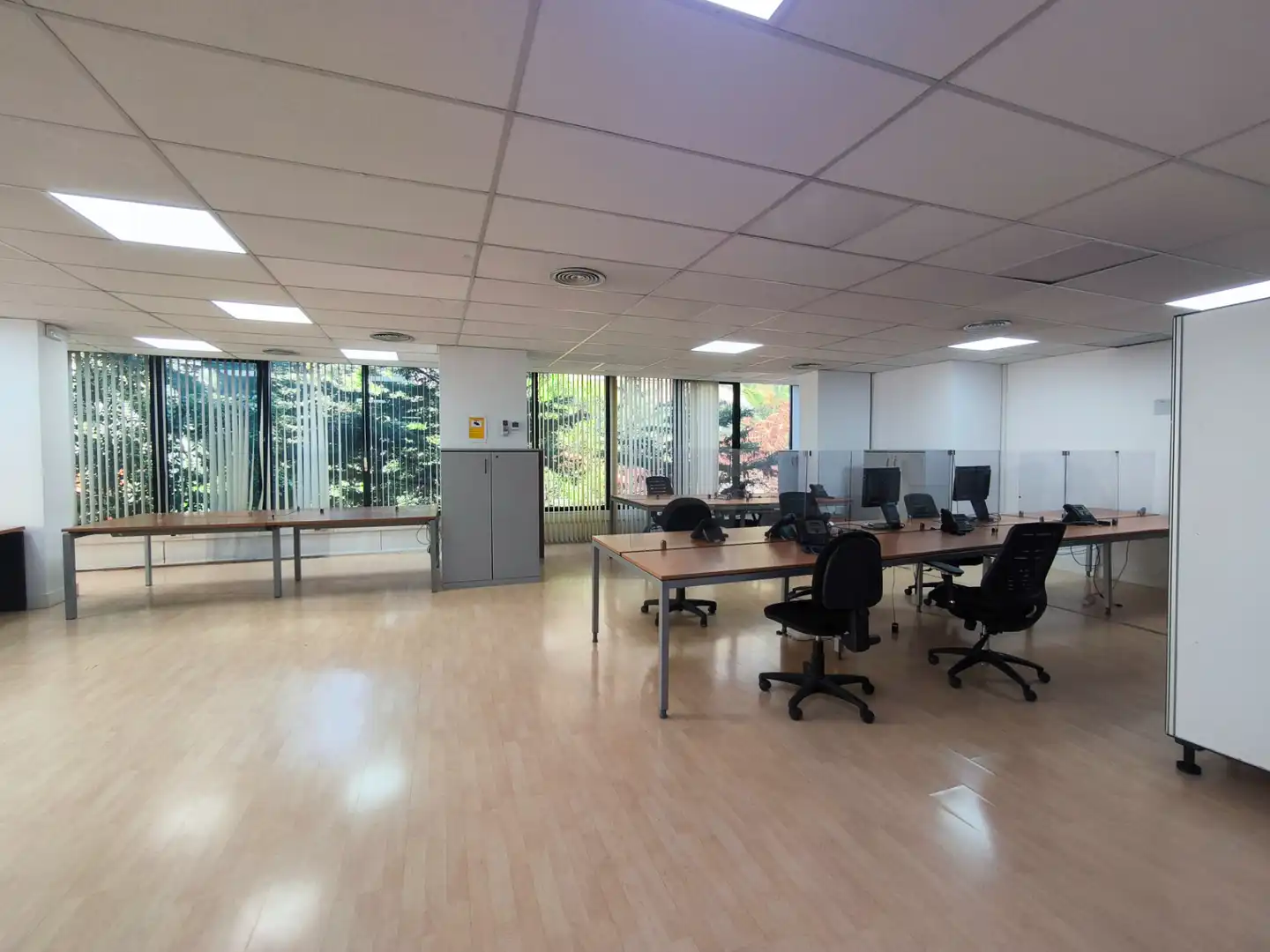 Ufficio con ascensore in affitto a Travessera de les Corts 53