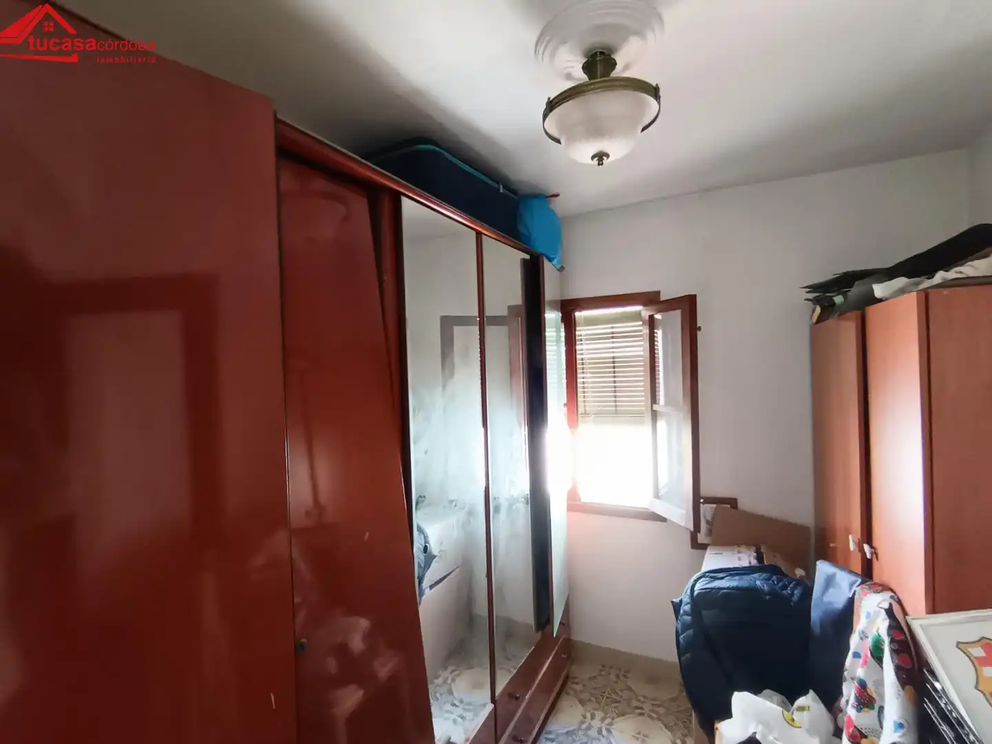 Habitación de Piso en venta en Fernán-Núñez con Aire acondicionado, Terraza y Amueblado