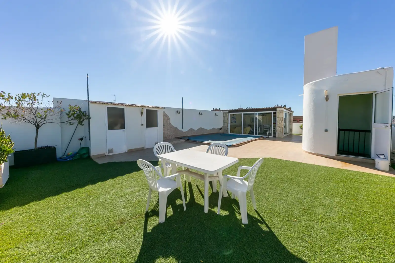 Terrasse von Dachboden zur Miete in Fuengirola mit Klimaanlage, Terrasse und Möbliert