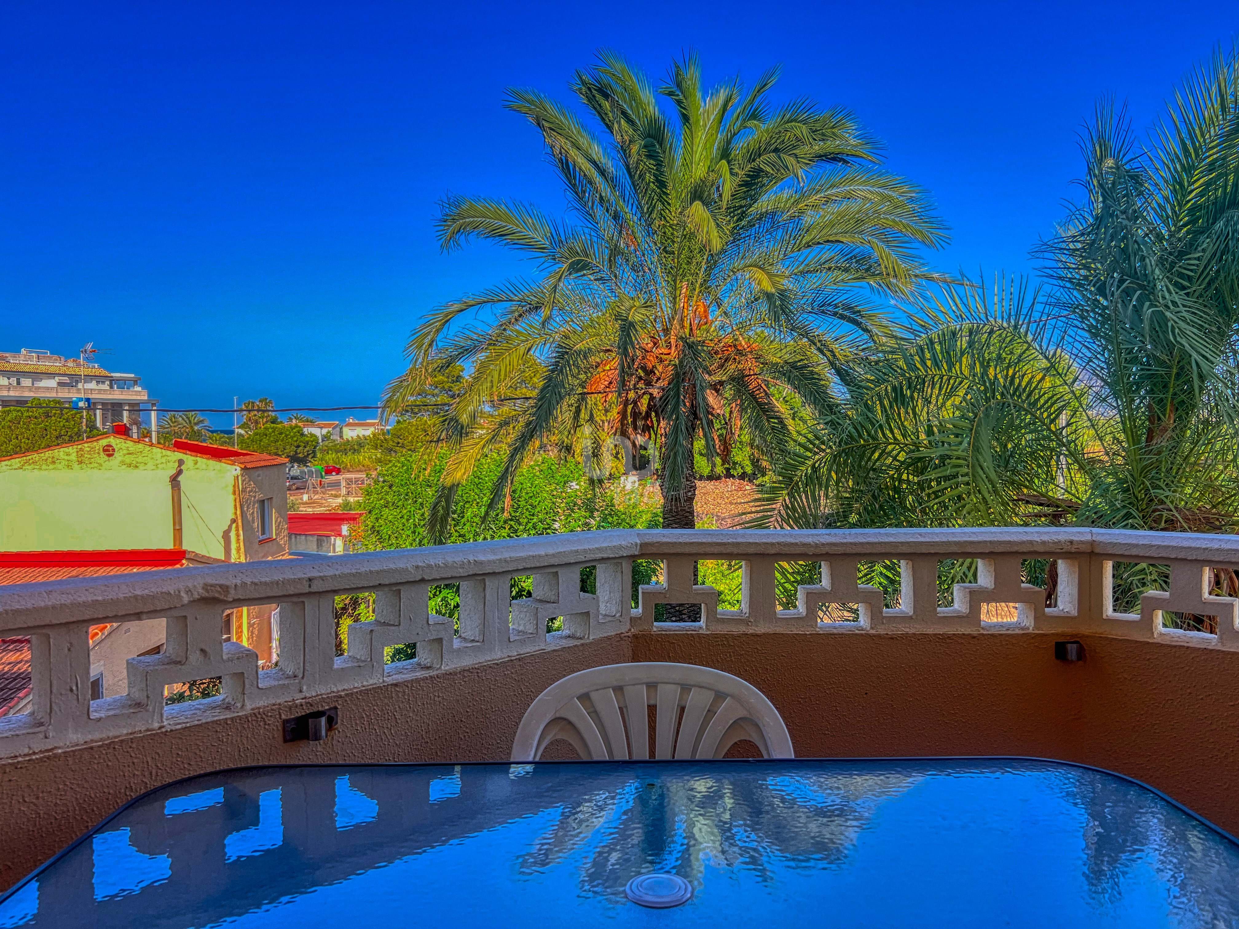 Piscina de Piso en venta en Dénia con Aire acondicionado